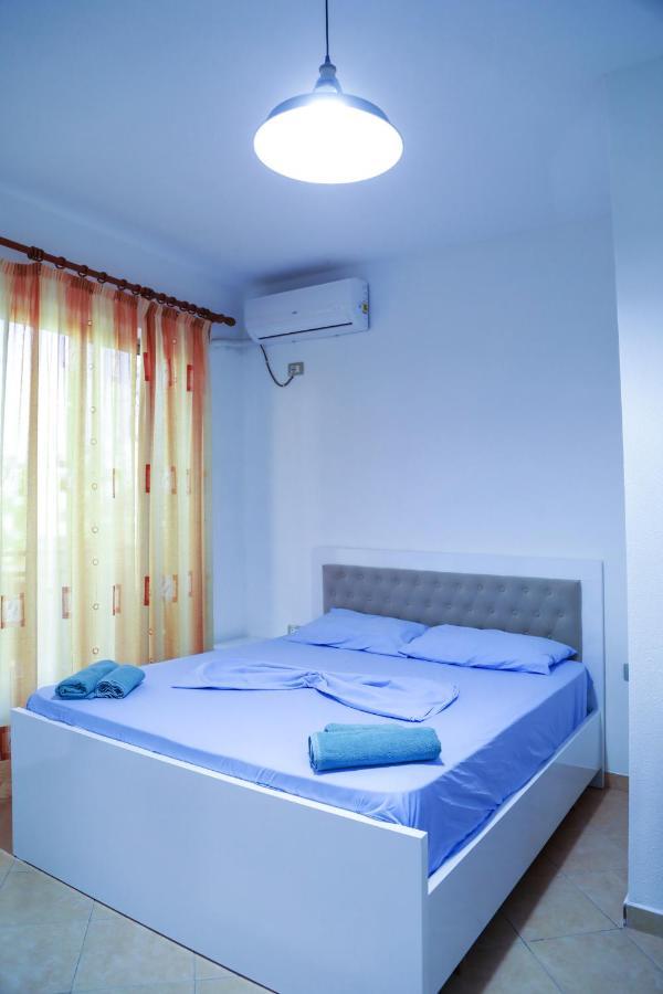 Hotel Vila Namiku Durrës Exteriér fotografie